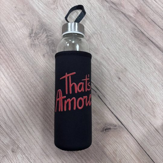 Sticlă cu husă neagră "That's Amore" 500ml